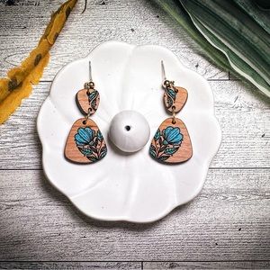 Wooden hand painted blue flower earring